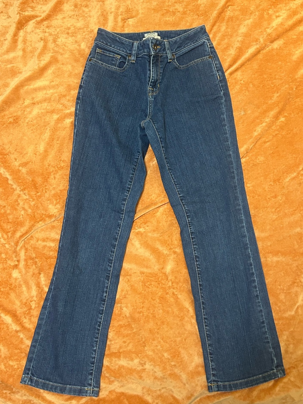 L.L.Bean Classic Fit Jeans - Medium Wash, Size 2 Petite